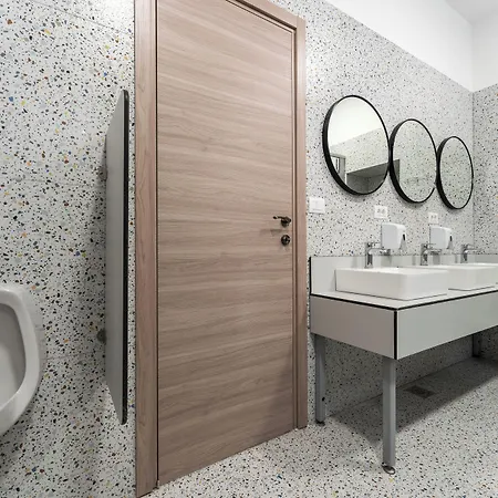 Antique Vandrarhem *