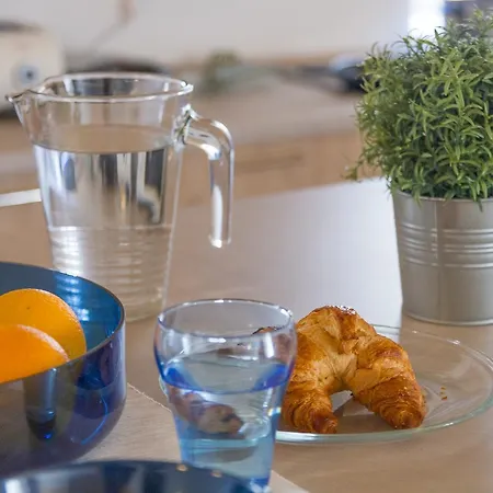 Antique ホステル *